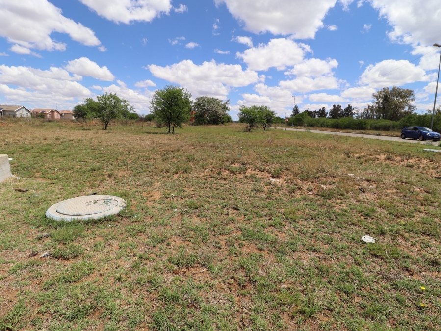 Commercial Property for Sale in Raceway Free State